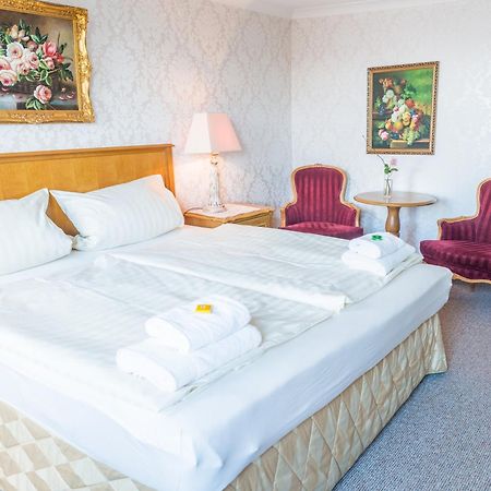 Romantisches Hotel Zur Traube Schwerin Schwerin  Phòng bức ảnh