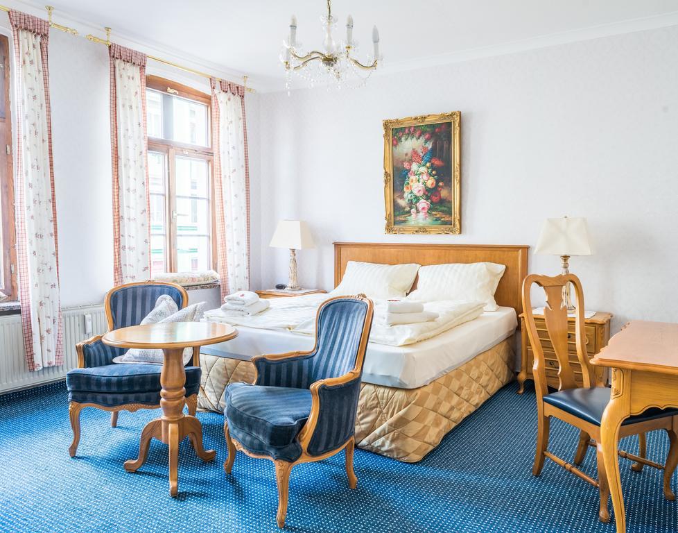 Romantisches Hotel Zur Traube Schwerin Schwerin  Phòng bức ảnh